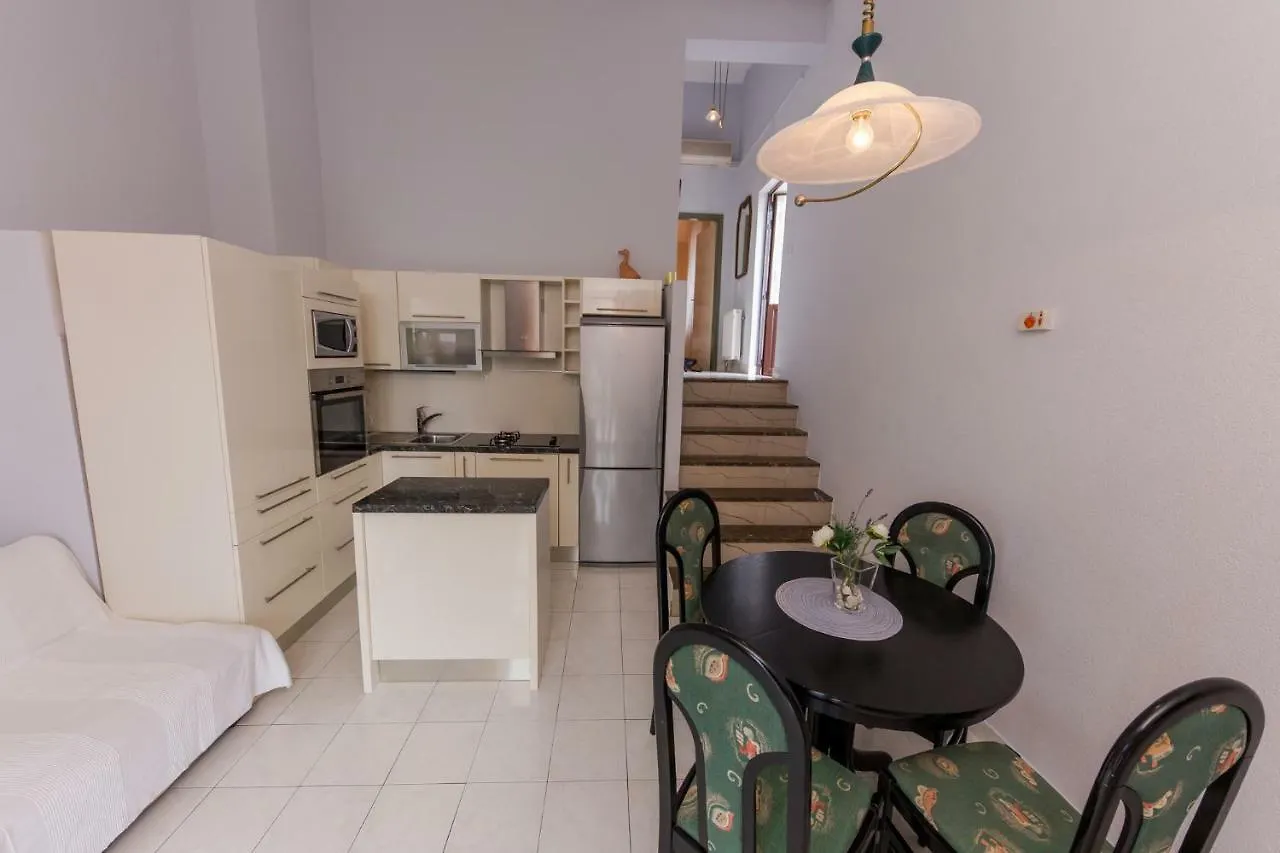 Apartments Mateo Trogir Croatia