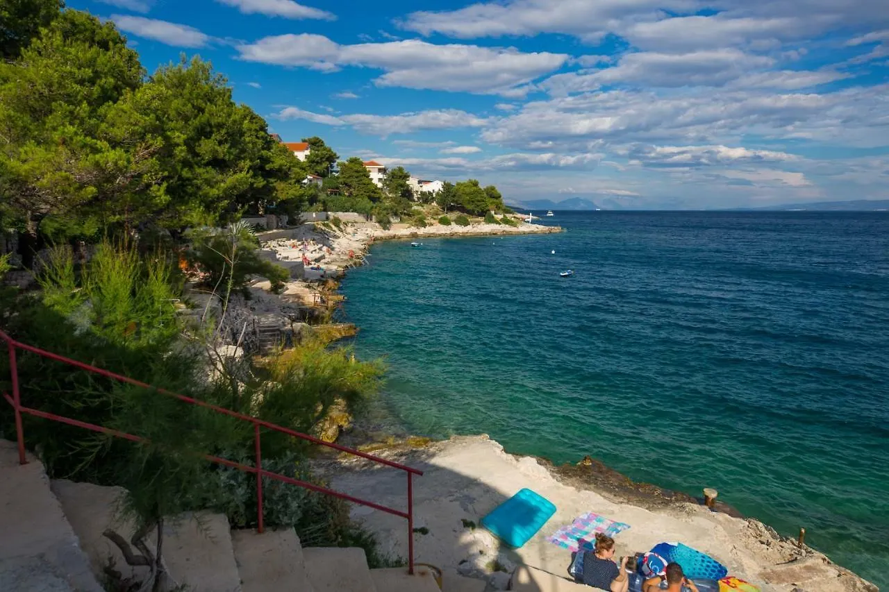 Apartments Mateo Trogir 0*,
